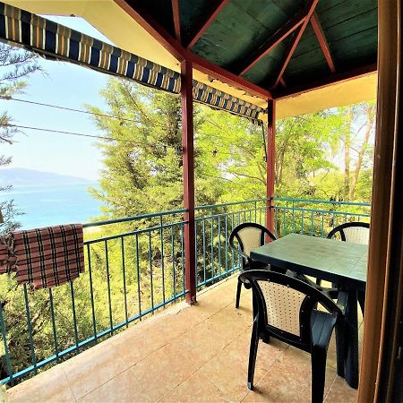 Ramo'S Cozy Beachside Haven With Panoramic Views - 1St Villa Vlorë Buitenkant foto